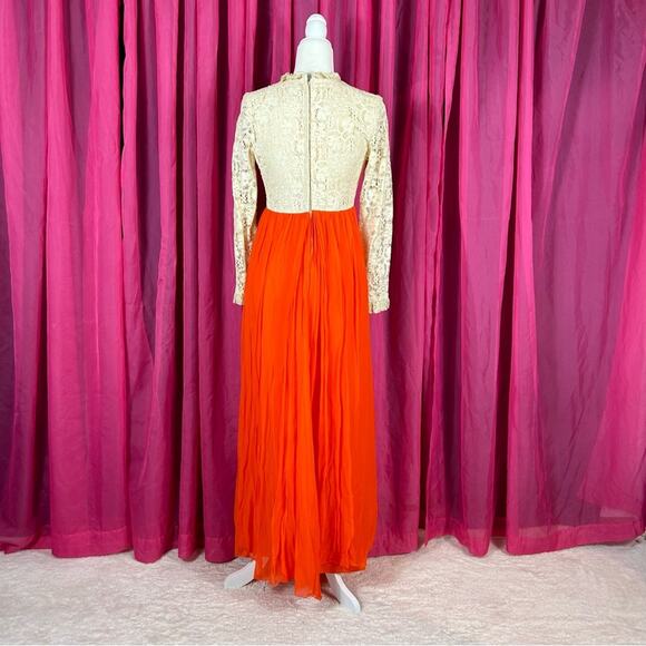 Vintage 70s Unbranded orange Chiffon and cream lace maxi dress, size small or xs - Picture 2 of 12